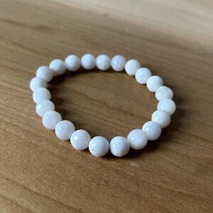 Vintage white Agate chakra prayer healing stretchy bracelet